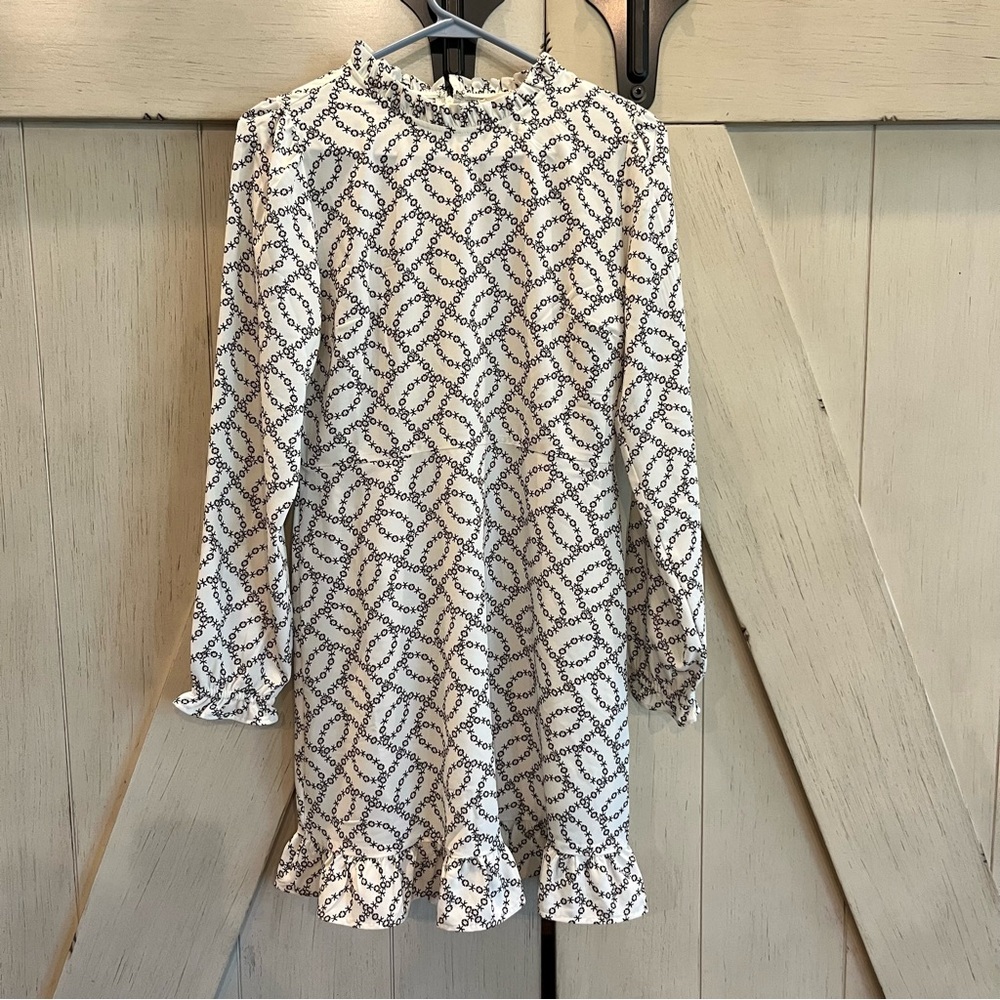 Loft Black and White Patterned Dress Size 2